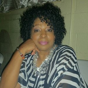 Meet your Posher, Joyce